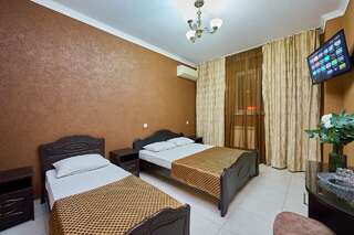 Гостиница Дольче Вита Витязево Трехместный номер-5